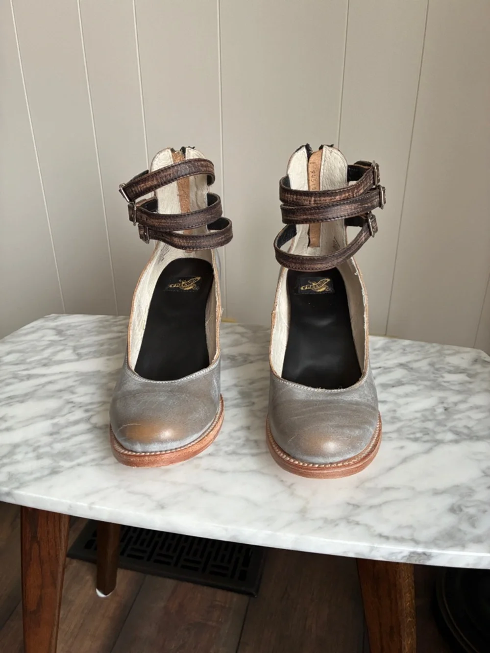 Freebird Randi - Picture 2 of 6